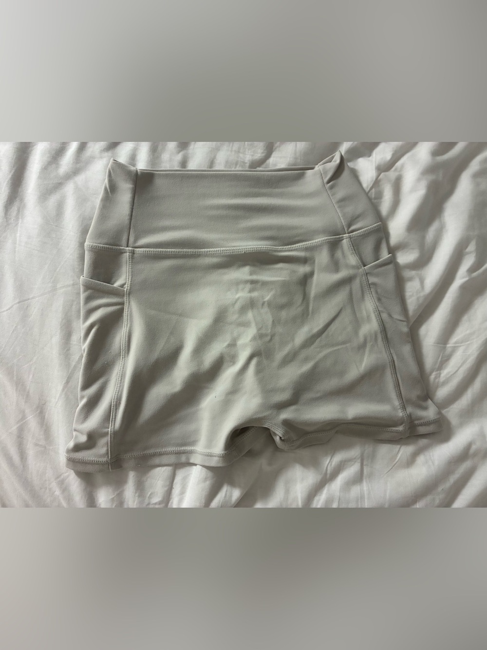 High-Waist Women’s Active Shorts in Light Gray